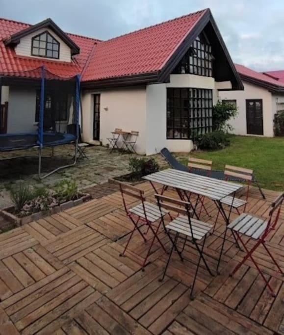 Icelandic Art Garden Villa W. Parking In Centre City Reykjavík Exterior photo